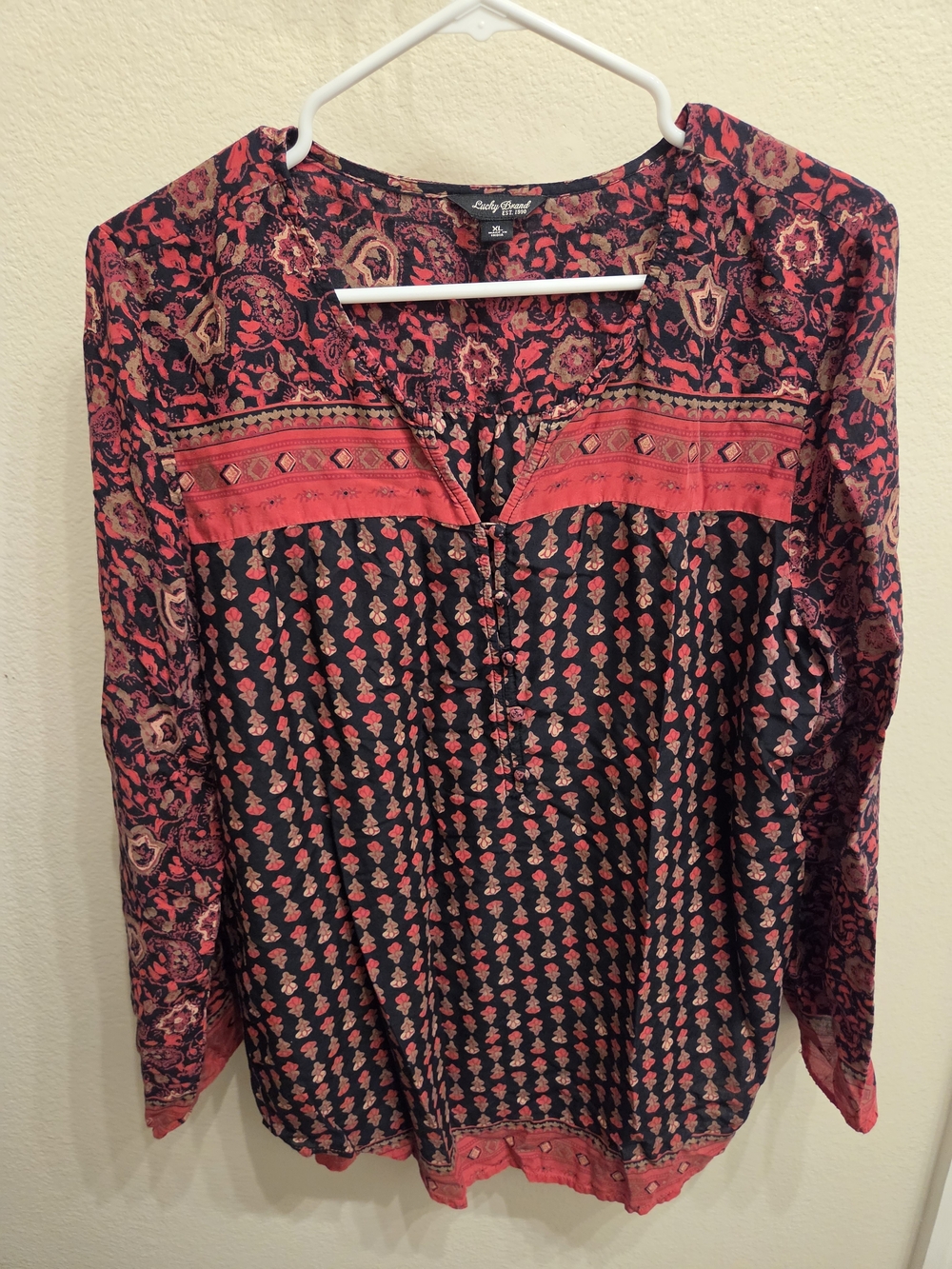 Lucky Brand Women's Black and Red Printed Peasant Top